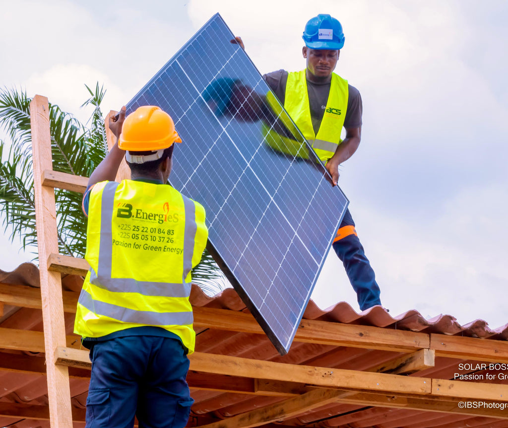 Panneaux Solaires Photovoltaïques 550 Wc Bifaciaux  fiables et économiques.